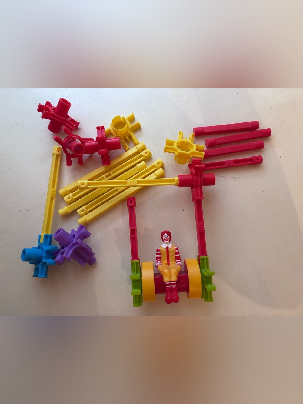 2001 McDonald's Ronald McDonald Ferris Wheel Toy